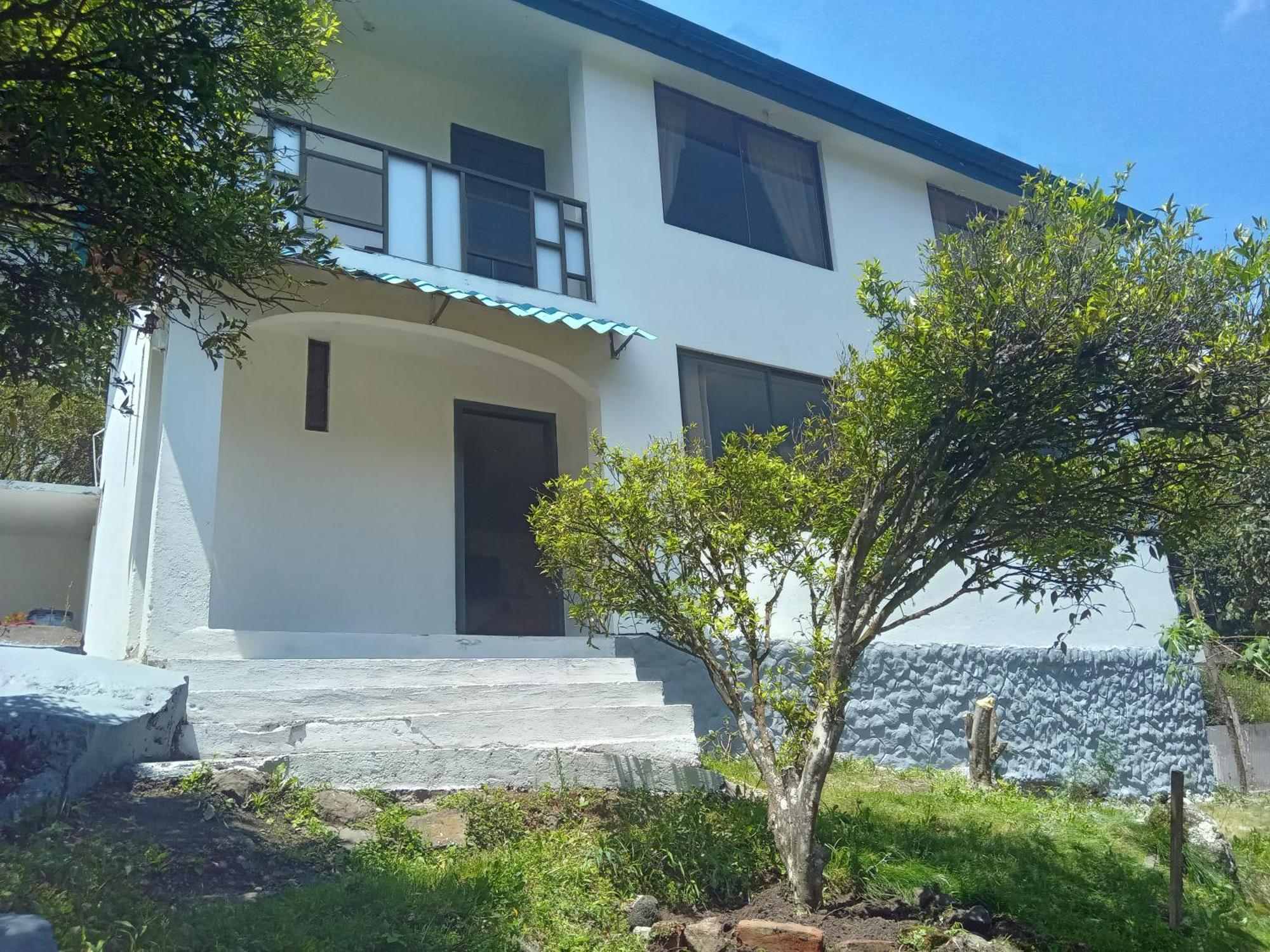 Casa Martin En Banos De Agua Santa Villa Екстериор снимка